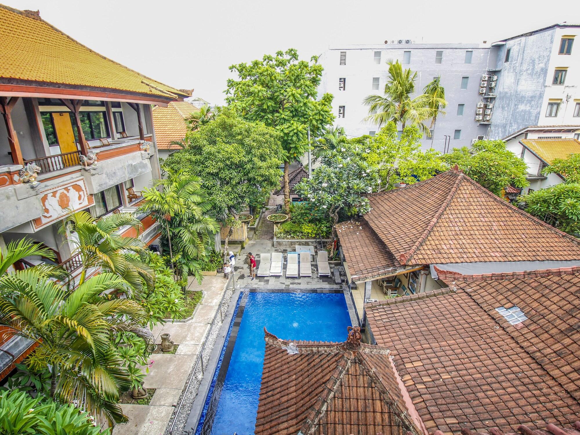 Legian Village Hotel - Chse Certified Bagian luar foto