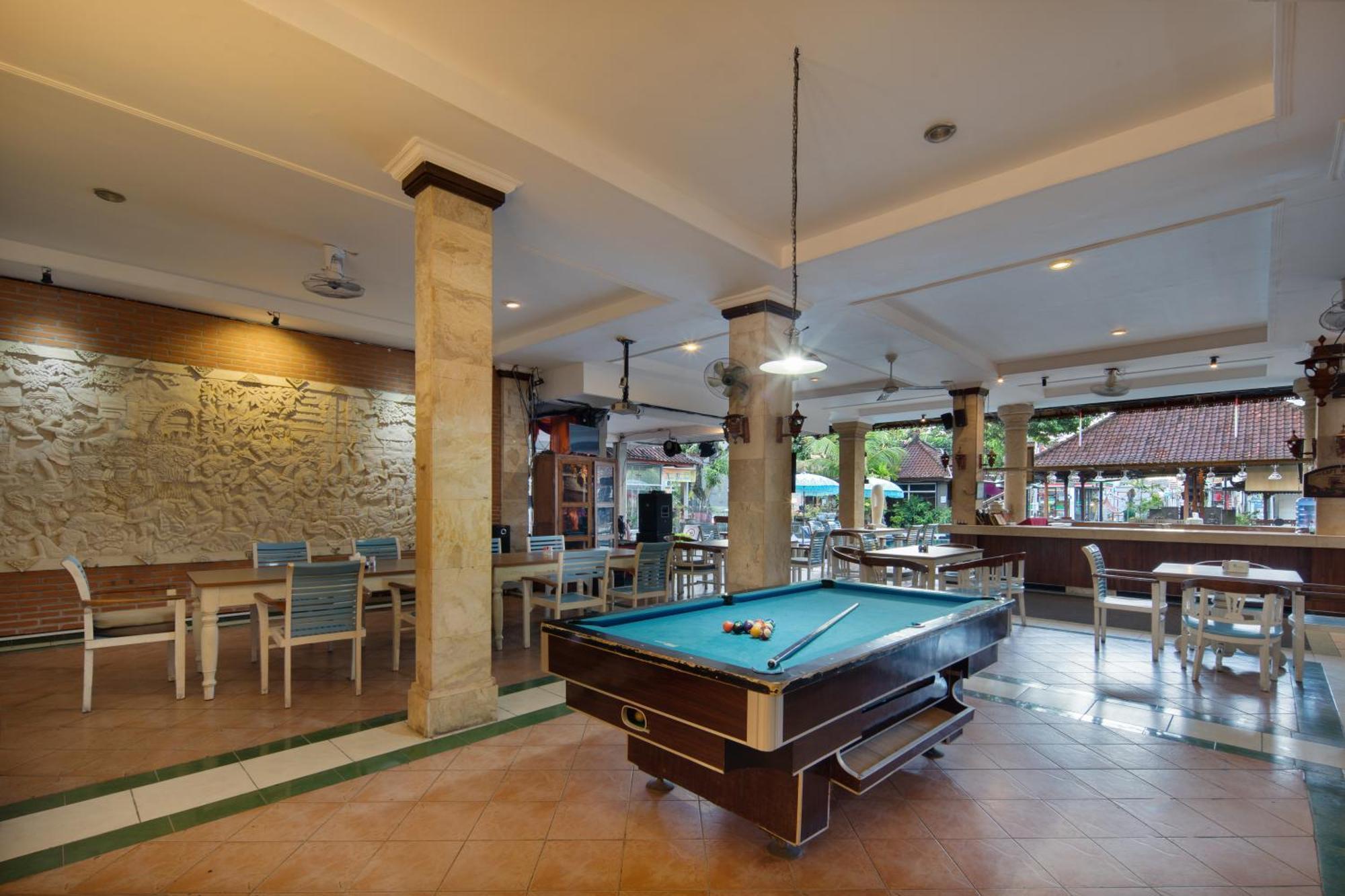 Legian Village Hotel - Chse Certified Bagian luar foto