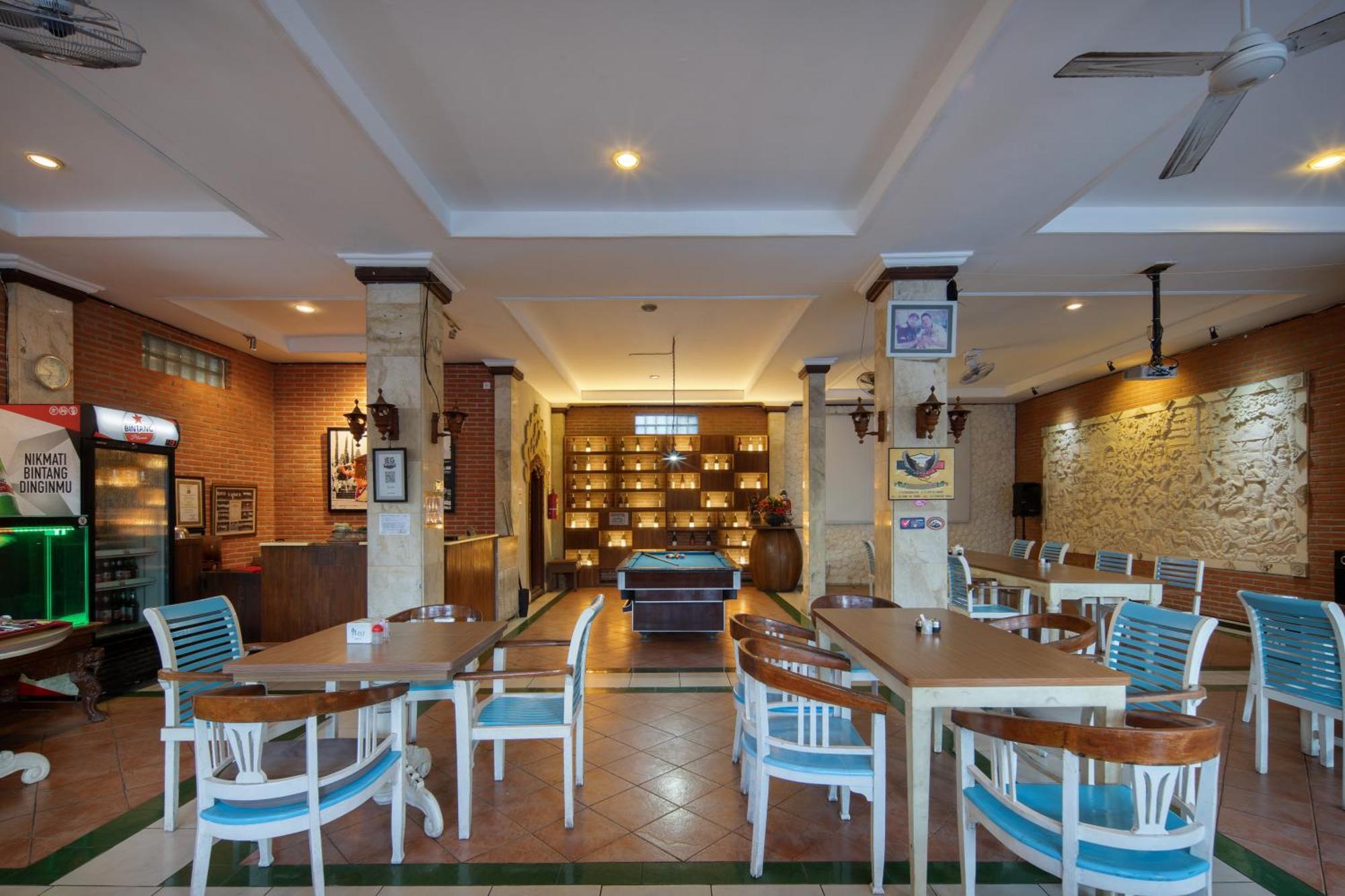 Legian Village Hotel - Chse Certified Bagian luar foto