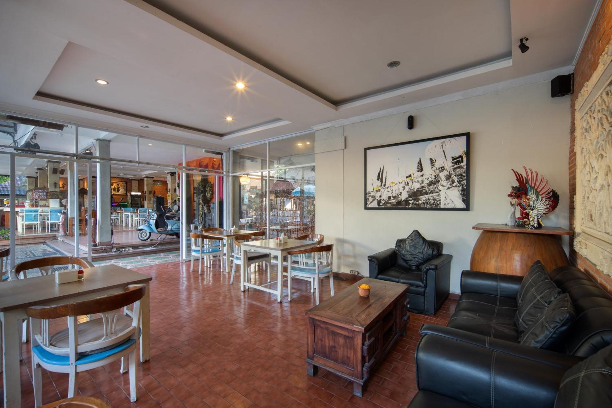 Legian Village Hotel - Chse Certified Bagian luar foto