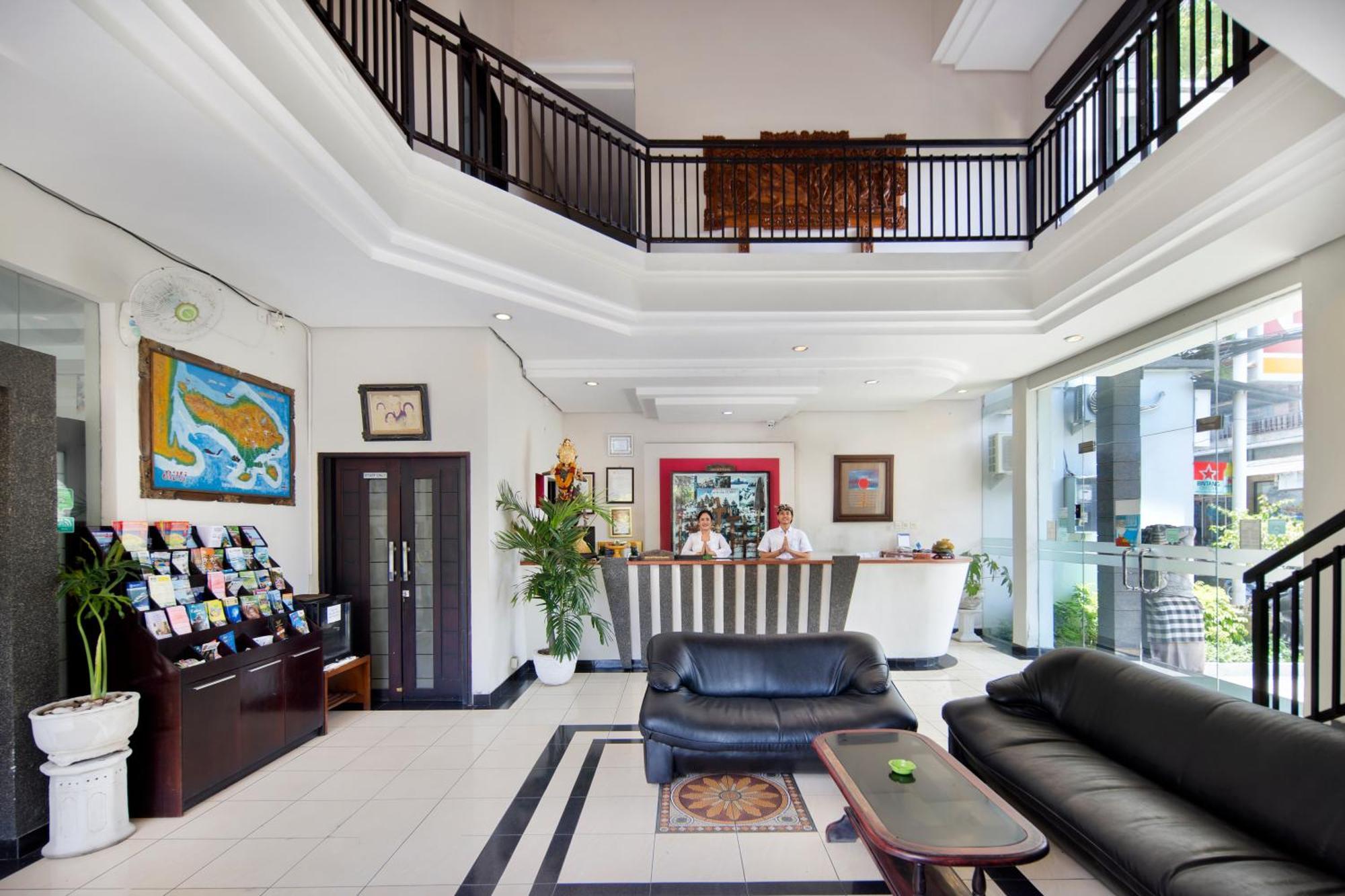 Legian Village Hotel - Chse Certified Bagian luar foto